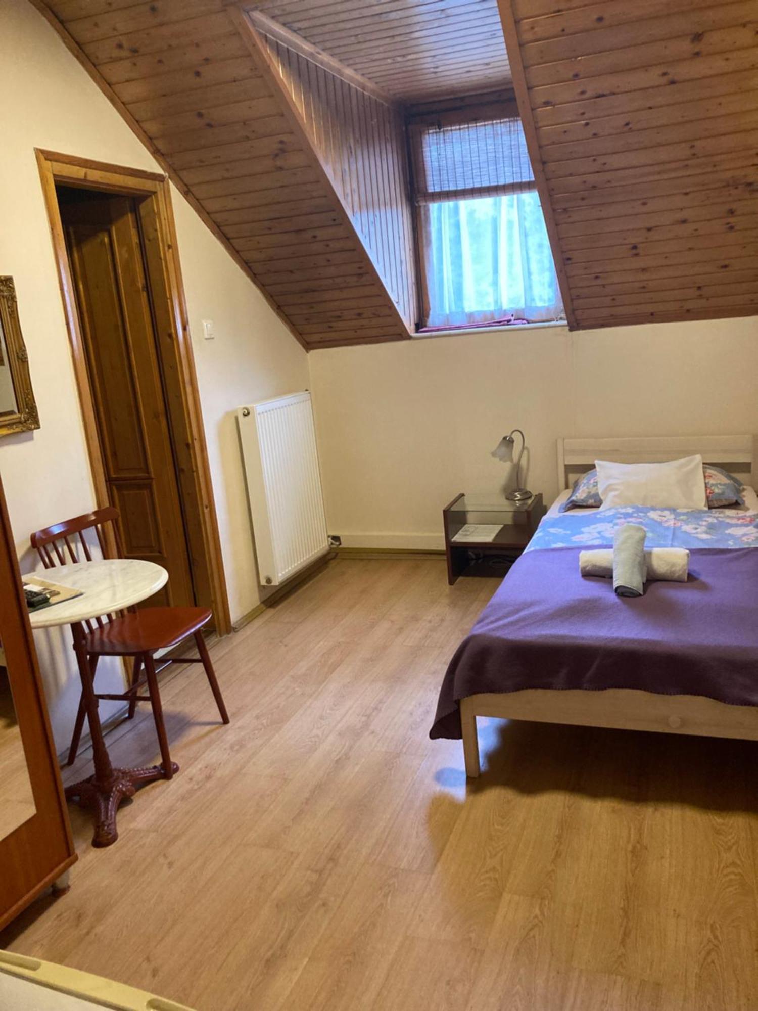 Bed and Breakfast Retro Panzio Печ Экстерьер фото